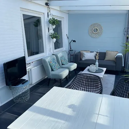 Alojamento de Acomodação e Pequeno-almoço Aan De Veste Enkhuizen