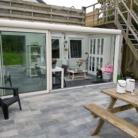 Alojamento de Acomodação e Pequeno-almoço Aan De Veste 3*